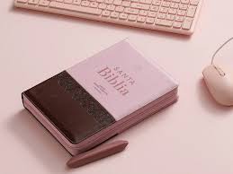 Image of Biblia RVR 1960 Letra Super Gigante Simil Piel Rosa Con Cierre y Indice