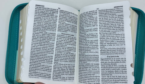 Image of Biblia RVR 1960 Compacta Duotono Turquesa con Índice y Cierre